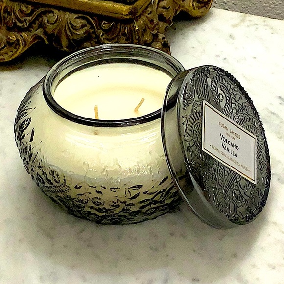 SUSAN JACOBS NEW YORK CANDLE VOLCANO VANILLA NEW 2 WICK GLASS INPRINT - Picture 2 of 3